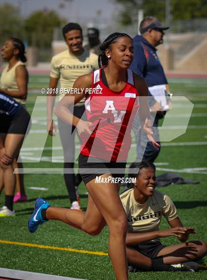 Thumbnail 2 in Golden League CIF Finals (Girls 4 x 400 Relays) photogallery.