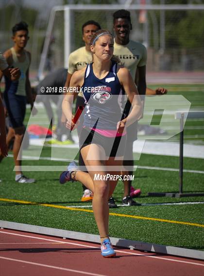 Thumbnail 3 in Golden League CIF Finals (Girls 4 x 400 Relays) photogallery.