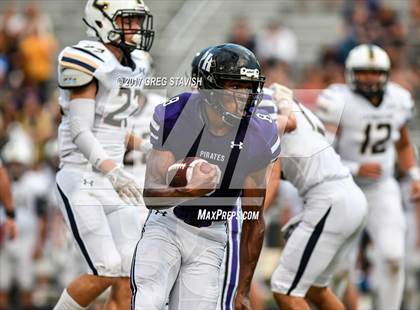 Thumbnail 2 in Cuthbertson @ Porter Ridge photogallery.