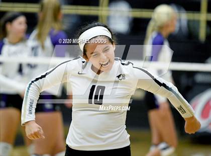 Thumbnail 3 in Fayetteville @ Bentonville photogallery.