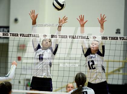 Thumbnail 2 in Fayetteville @ Bentonville photogallery.