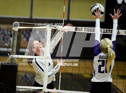 Thumbnail 2 in Fayetteville @ Bentonville photogallery.