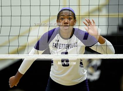 Thumbnail 2 in Fayetteville @ Bentonville photogallery.