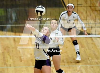 Thumbnail 2 in Fayetteville @ Bentonville photogallery.
