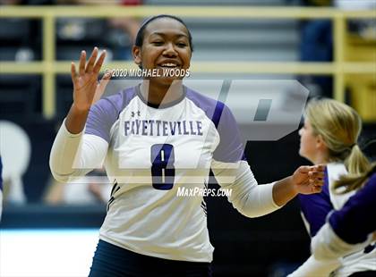 Thumbnail 2 in Fayetteville @ Bentonville photogallery.