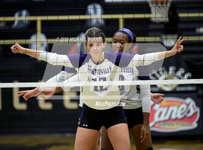 Thumbnail 2 in Fayetteville @ Bentonville photogallery.