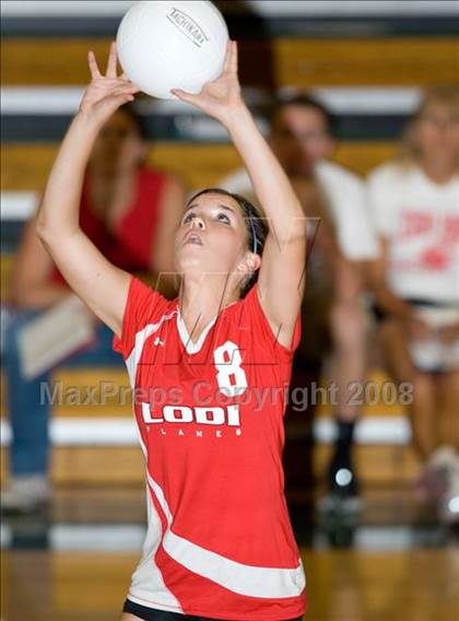 Thumbnail 1 in Lodi @ Manteca photogallery.