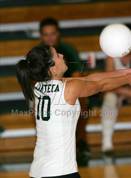 Thumbnail 1 in Lodi @ Manteca photogallery.