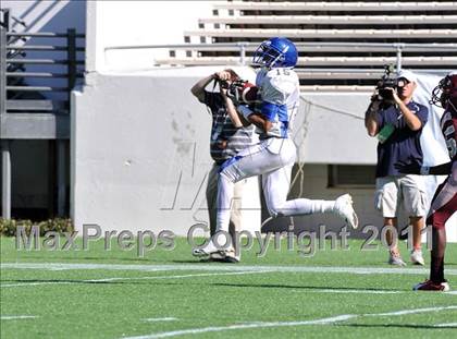 Thumbnail 1 in Jefferson vs. Norland (FHSAA 3A Final) photogallery.