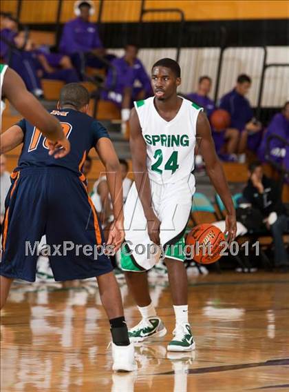 Thumbnail 2 in Spring vs. Madison (McDonald's Texas Invitational) photogallery.