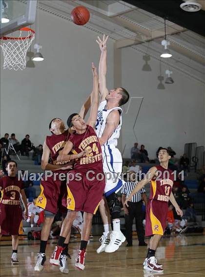 Thumbnail 2 in Roosevelt @ Burbank (Burbank Tip-off Classic) photogallery.