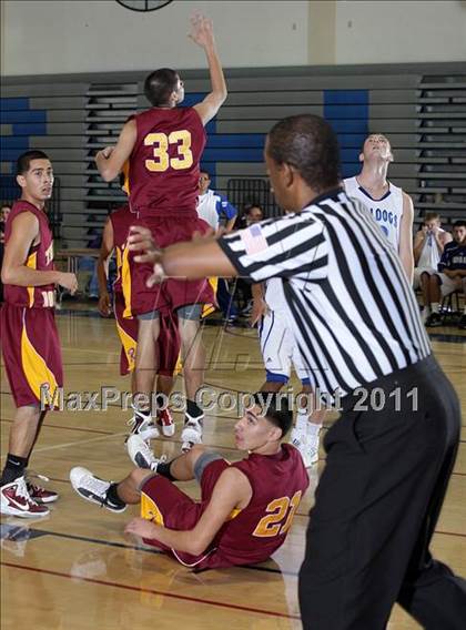 Thumbnail 2 in Roosevelt @ Burbank (Burbank Tip-off Classic) photogallery.