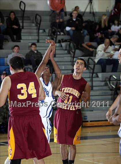 Thumbnail 3 in Roosevelt @ Burbank (Burbank Tip-off Classic) photogallery.