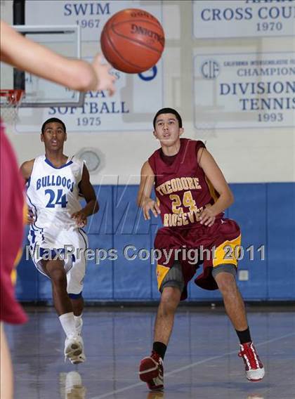 Thumbnail 1 in Roosevelt @ Burbank (Burbank Tip-off Classic) photogallery.