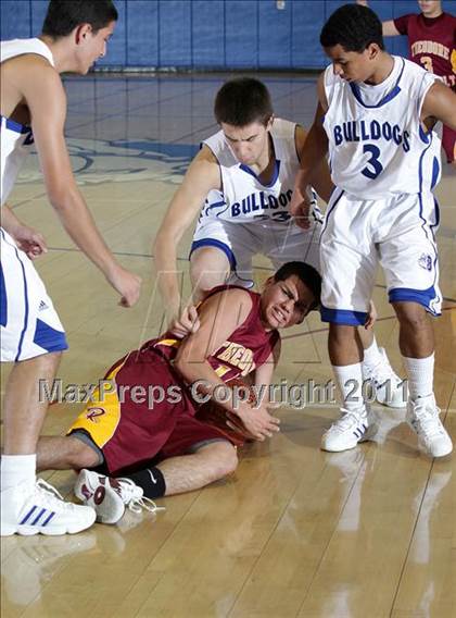 Thumbnail 1 in Roosevelt @ Burbank (Burbank Tip-off Classic) photogallery.