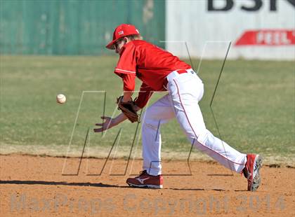 Thumbnail 3 in Nolan Catholic vs Faith Christian (Texas Private School Classic) photogallery.
