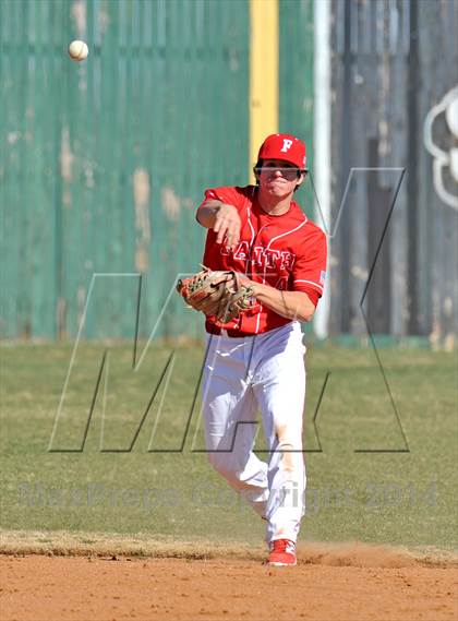 Thumbnail 2 in Nolan Catholic vs Faith Christian (Texas Private School Classic) photogallery.