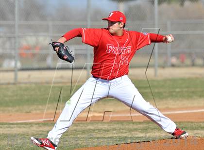 Thumbnail 2 in Nolan Catholic vs Faith Christian (Texas Private School Classic) photogallery.