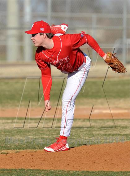 Thumbnail 1 in Nolan Catholic vs Faith Christian (Texas Private School Classic) photogallery.