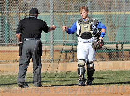 Thumbnail 1 in Nolan Catholic vs Faith Christian (Texas Private School Classic) photogallery.