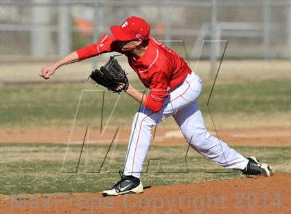 Thumbnail 2 in Nolan Catholic vs Faith Christian (Texas Private School Classic) photogallery.
