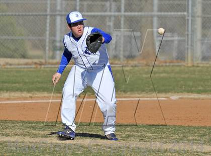Thumbnail 3 in Nolan Catholic vs Faith Christian (Texas Private School Classic) photogallery.