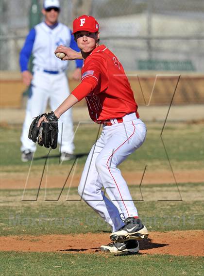 Thumbnail 2 in Nolan Catholic vs Faith Christian (Texas Private School Classic) photogallery.