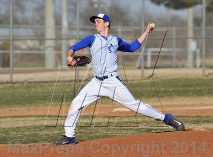 Thumbnail 2 in Nolan Catholic vs Faith Christian (Texas Private School Classic) photogallery.