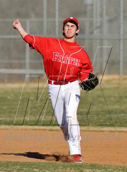 Thumbnail 3 in Nolan Catholic vs Faith Christian (Texas Private School Classic) photogallery.