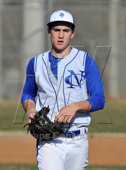 Thumbnail 1 in Nolan Catholic vs Faith Christian (Texas Private School Classic) photogallery.