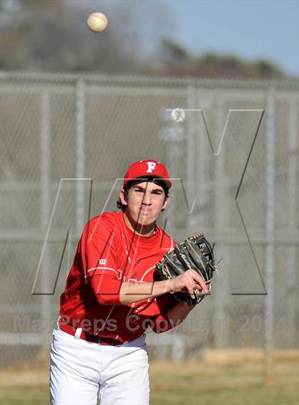 Thumbnail 1 in Nolan Catholic vs Faith Christian (Texas Private School Classic) photogallery.