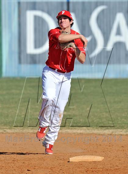 Thumbnail 1 in Nolan Catholic vs Faith Christian (Texas Private School Classic) photogallery.