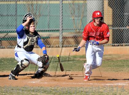 Thumbnail 1 in Nolan Catholic vs Faith Christian (Texas Private School Classic) photogallery.