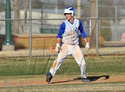 Thumbnail 3 in Nolan Catholic vs Faith Christian (Texas Private School Classic) photogallery.