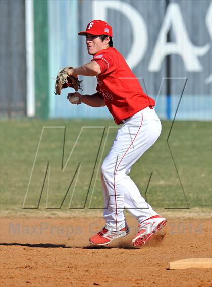Thumbnail 3 in Nolan Catholic vs Faith Christian (Texas Private School Classic) photogallery.