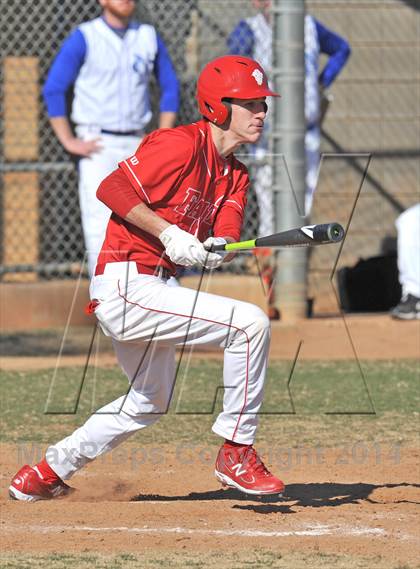 Thumbnail 3 in Nolan Catholic vs Faith Christian (Texas Private School Classic) photogallery.