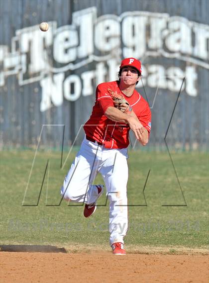 Thumbnail 3 in Nolan Catholic vs Faith Christian (Texas Private School Classic) photogallery.