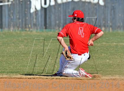 Thumbnail 1 in Nolan Catholic vs Faith Christian (Texas Private School Classic) photogallery.