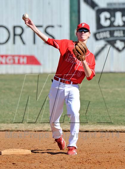 Thumbnail 1 in Nolan Catholic vs Faith Christian (Texas Private School Classic) photogallery.