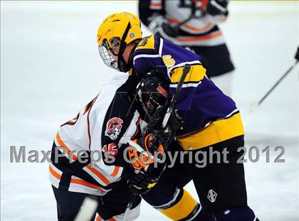 Thumbnail 3 in Westhill @ Lyman Hall photogallery.