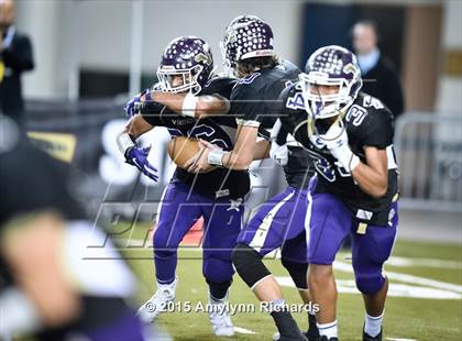 Thumbnail 1 in Skyline @ Lake Stevens (WIAA 4A Semifinal) photogallery.