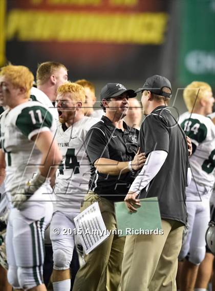 Thumbnail 3 in Skyline @ Lake Stevens (WIAA 4A Semifinal) photogallery.
