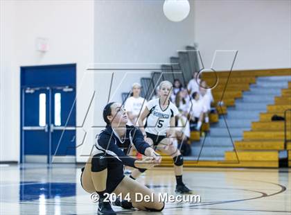 Thumbnail 2 in Robinson @ Berkeley Prep photogallery.