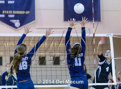 Thumbnail 2 in Robinson @ Berkeley Prep photogallery.