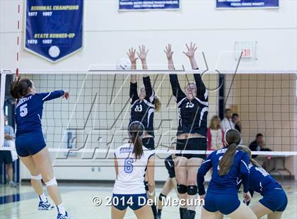 Thumbnail 3 in Robinson @ Berkeley Prep photogallery.