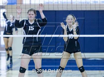 Thumbnail 1 in Robinson @ Berkeley Prep photogallery.