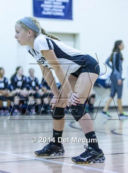 Thumbnail 2 in Robinson @ Berkeley Prep photogallery.