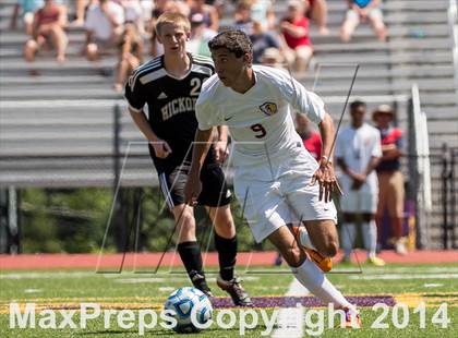 Thumbnail 2 in Hickory vs Broad Run (VHSL 5A Semifinal Playoff) photogallery.