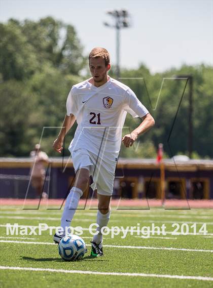 Thumbnail 3 in Hickory vs Broad Run (VHSL 5A Semifinal Playoff) photogallery.