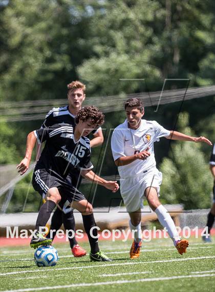 Thumbnail 2 in Hickory vs Broad Run (VHSL 5A Semifinal Playoff) photogallery.